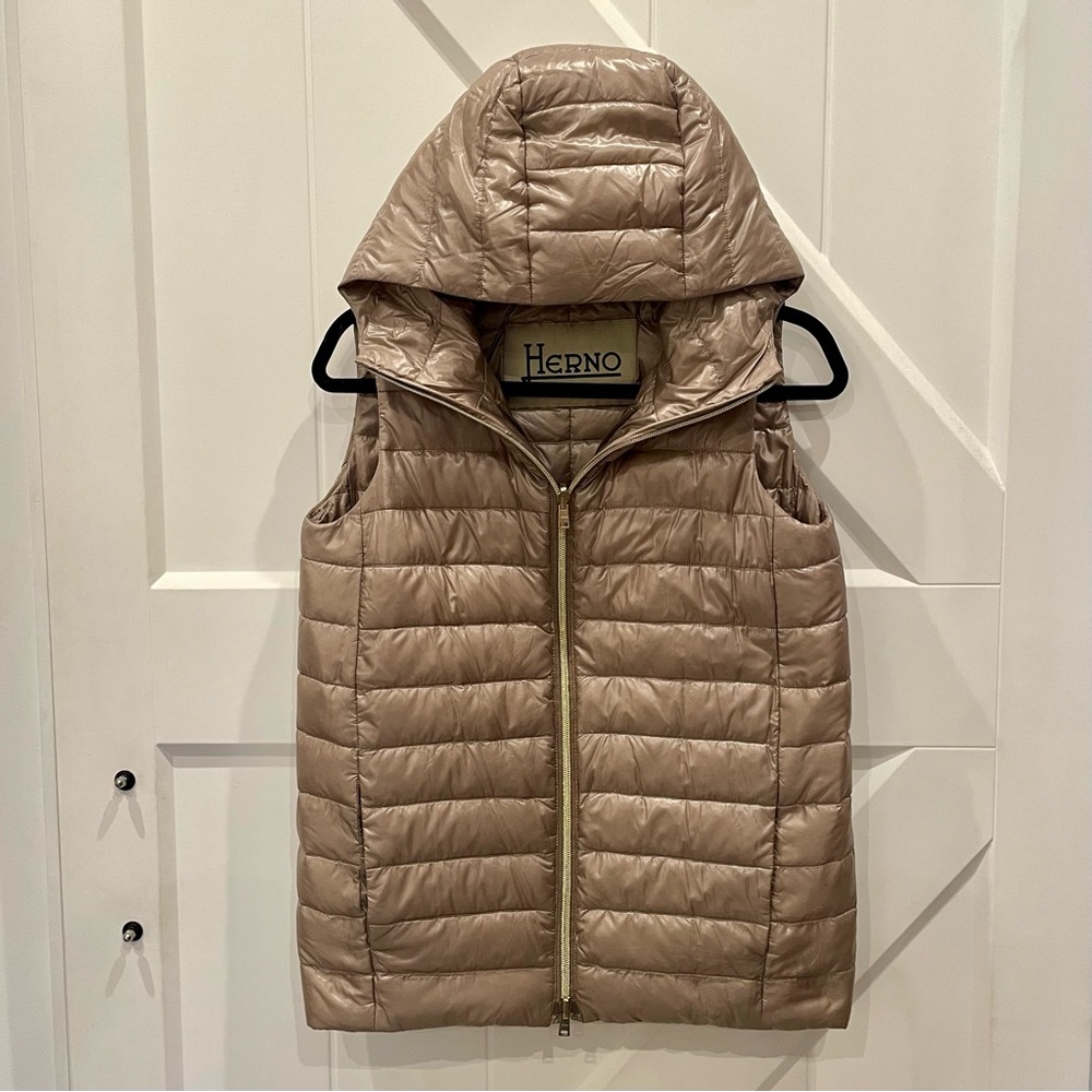 Herno Hooded Down Puffer Vest in Taupe